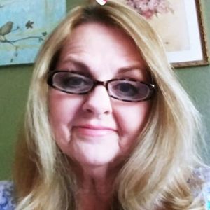 Meet your Posher, Lynda